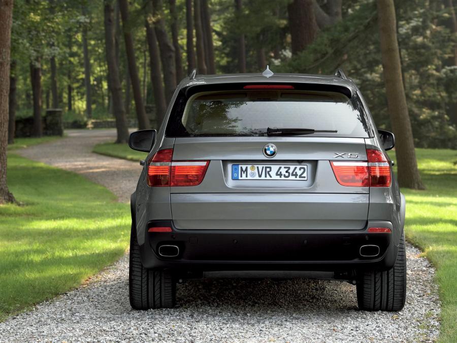  BMW X5 4.8i (E70) 2006 года  (WW) (фото 14 из 64)